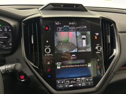 Used 2025 Subaru Ascent Bronze Edition w/ Onyx Package image 32