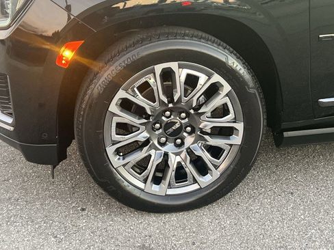 Used 2024 GMC Yukon XL Denali Ultimate image 34