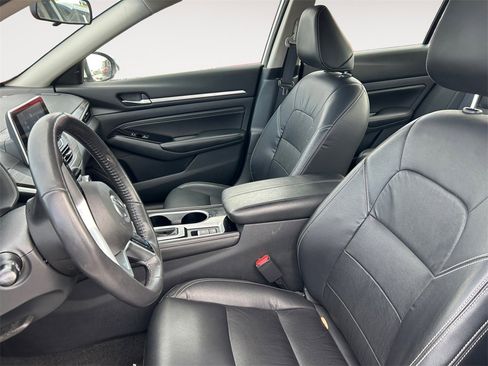 Used 2022 Nissan Altima 2.5 SL image 9