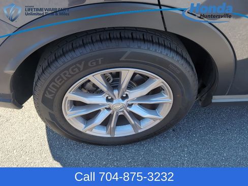 Used 2024 Honda CR-V EX-L image 10