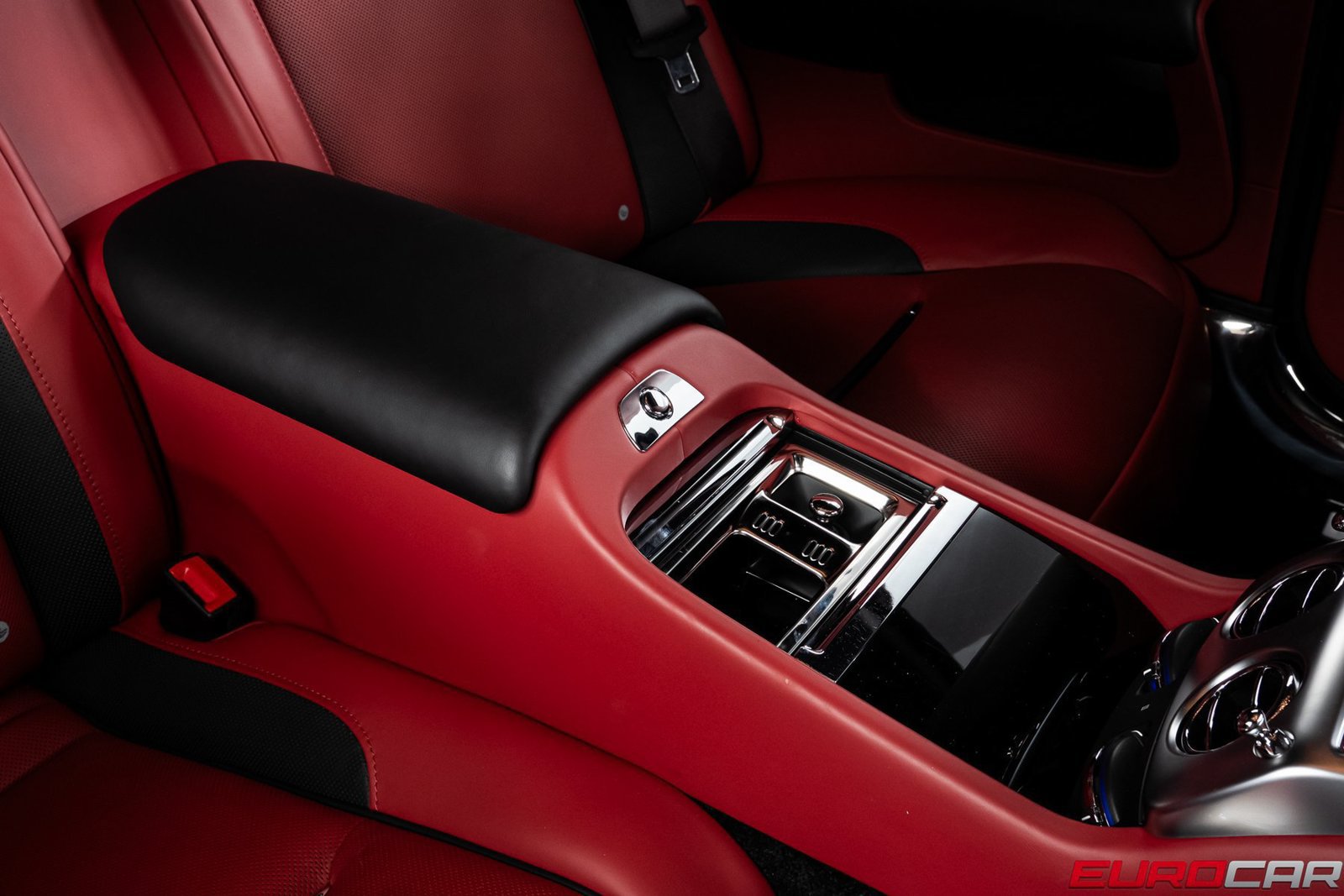 Used 2018 Rolls-Royce Wraith RWD image 31