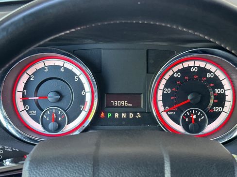 Used 2019 Dodge Grand Caravan SXT FWD image 28