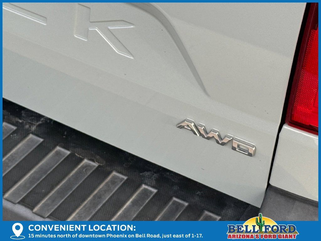 Used 2023 Ford Maverick Lariat w/ Lariat Luxury Package AWD/4WD image 11