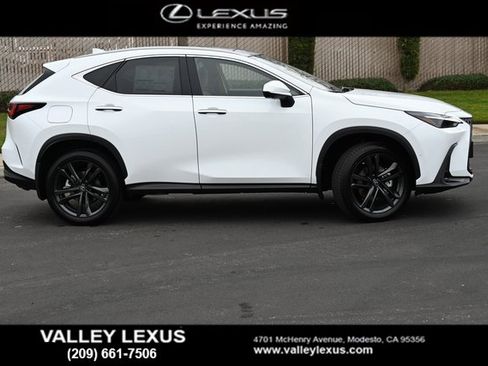 New 2026 Lexus NX 450h+ 450h+ Luxury image 3