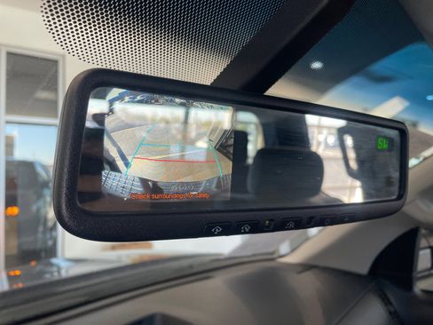 Used 2010 Toyota Tundra 4x4 Double Cab image 29