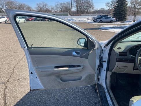 Used 2005 Chevrolet Cobalt LT image 22