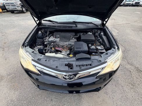 Used 2012 Toyota Camry LE FWD image 11