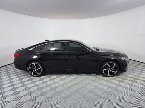 Used 2021 Honda Accord Sport image 3