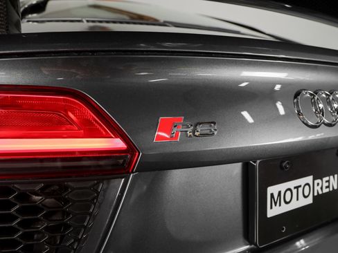 Used 2018 Audi R8 V10 plus AWD/4WD image 28
