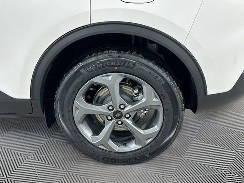 New 2026 Ford Escape ST-Line w/ Tech Pack #1 image 16