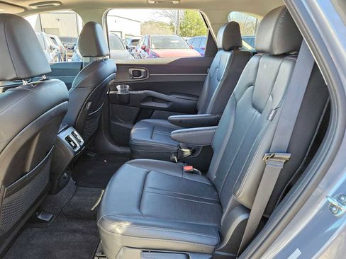 Certified 2024 Kia Sorento X-Line EX image 17
