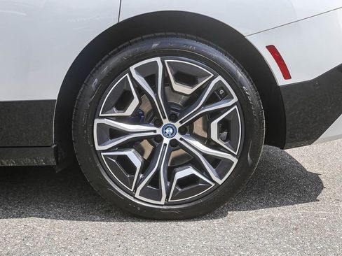 Certified 2024 BMW iX xDrive50 w/ Premium Package AWD/4WD image 8