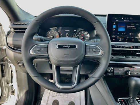 New 2026 Jeep Compass Latitude AWD/4WD image 11