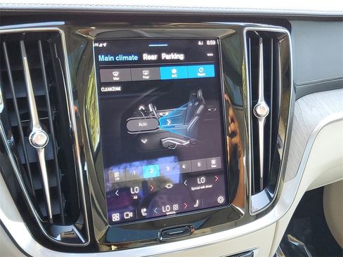 Certified 2023 Volvo S60 B5 Ultimate w/ Climate Package image 24