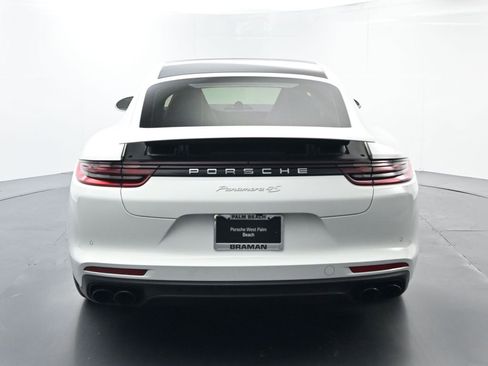 Used 2018 Porsche Panamera 4S image 13