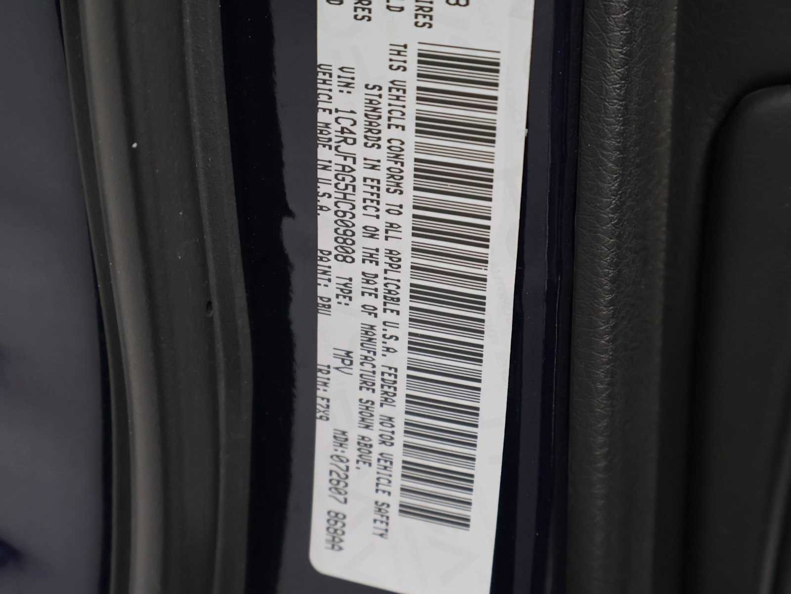 Used 2017 Jeep Grand Cherokee Laredo w/ Quick Order Package 23E AWD/4WD image 38