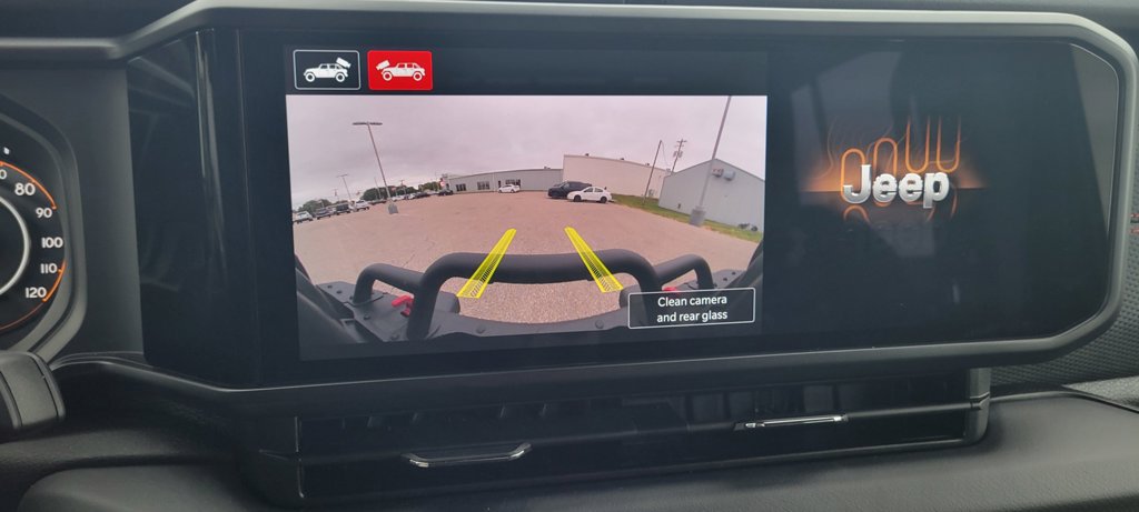 Used 2026 Jeep Wrangler Unlimited Rubicon AWD/4WD image 23