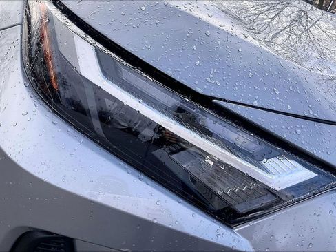 Used 2023 Toyota RAV4 LE image 28