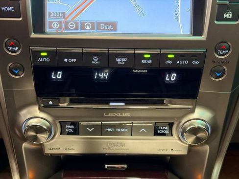 Used 2017 Lexus GX 460 Luxury AWD/4WD image 13