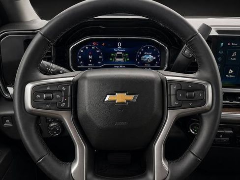 Used 2025 Chevrolet Silverado 1500 LT AWD/4WD image 22
