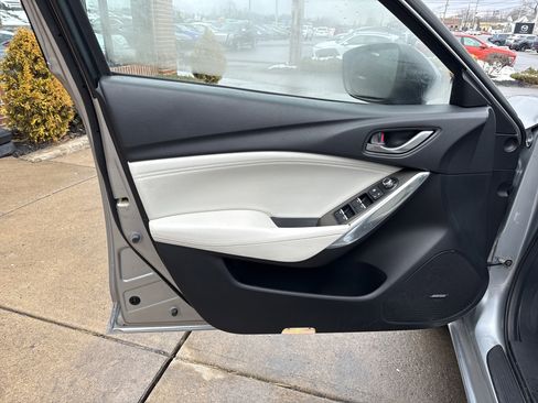 Used 2017 MAZDA MAZDA6 Grand Touring image 15
