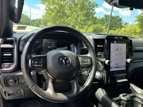 Used 2023 RAM 1500 Limited AWD/4WD image 5