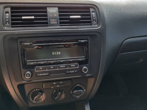 Used 2015 Volkswagen Jetta S FWD image 18