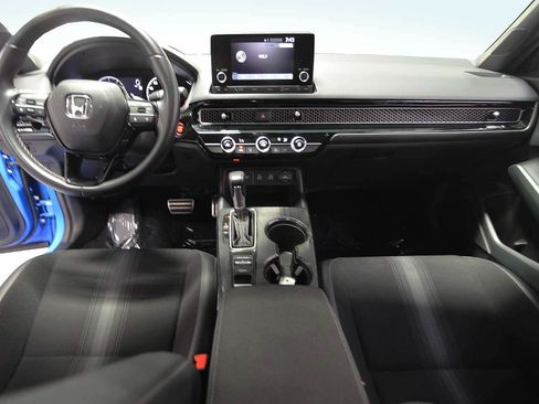 Used 2025 Honda Civic Sport image 11