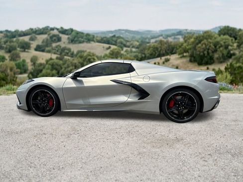 Used 2023 Chevrolet Corvette Stingray Preferred Conv w/ Z51 Performance Package RWD image 5