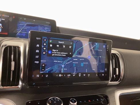 New 2025 Ford Expedition Max Platinum w/ Driver's Package image 34