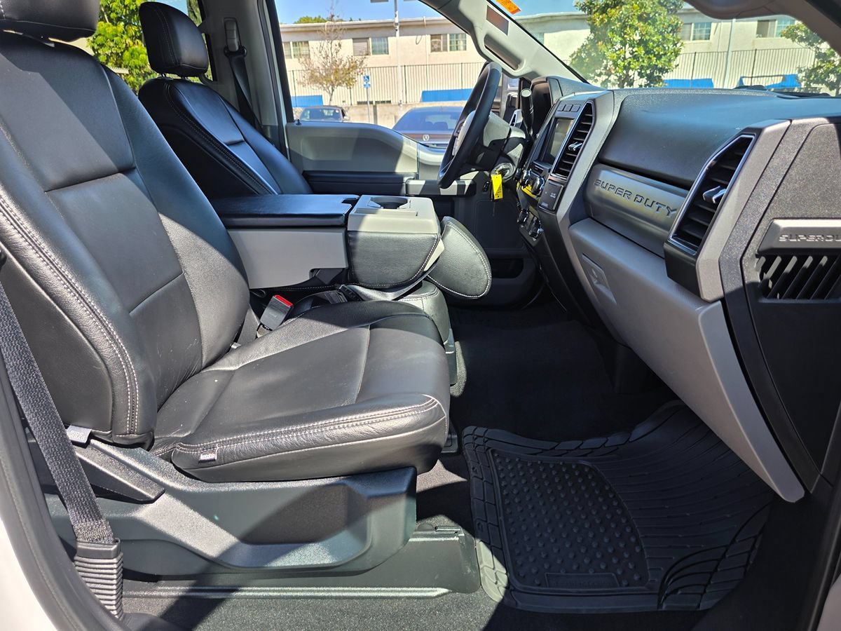 Used 2020 Ford F250 XLT w/ XLT Premium Package AWD/4WD image 15