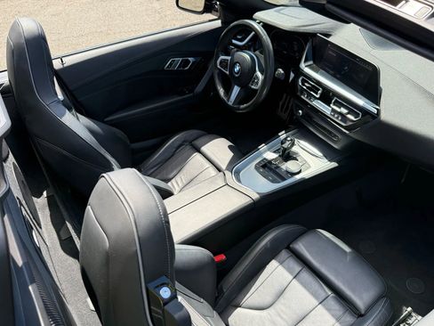 Used 2019 BMW Z4 sDrive30i w/ M Sport Package image 27