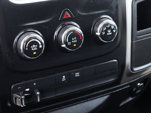 Used 2015 RAM 1500 Classic SLT w/ Trailer & Traction Group image 23