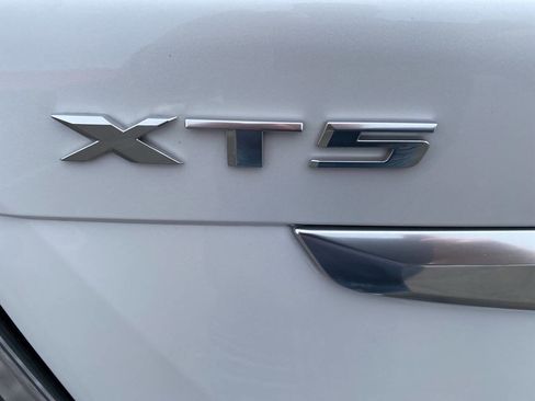 Used 2024 Cadillac XT5 Sportv w/ Technology Package AWD/4WD image 24