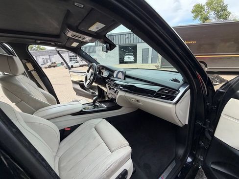 Used 2017 BMW X5 xDrive35i AWD/4WD image 28