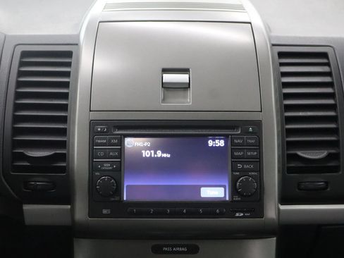 Used 2012 Nissan Sentra 2.0 SR w/ Special Edition Pkg FWD image 22
