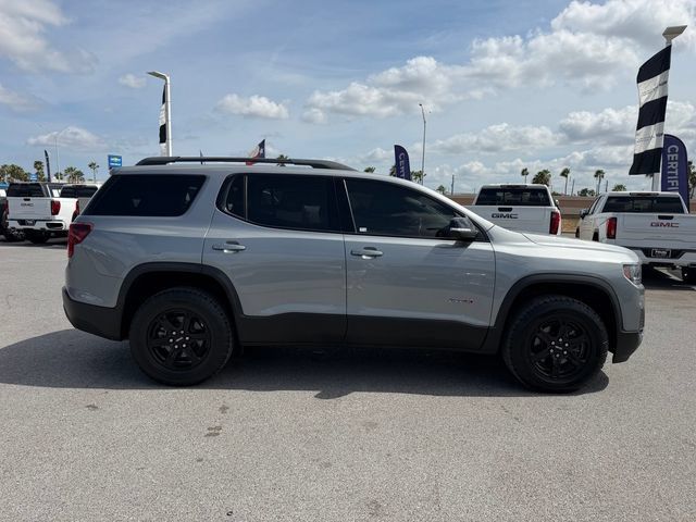 Used 2023 GMC Acadia AT4 w/ Preferred Package AWD/4WD image 4