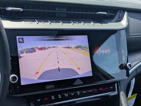New 2026 Jeep Grand Cherokee Altitude RWD image 22