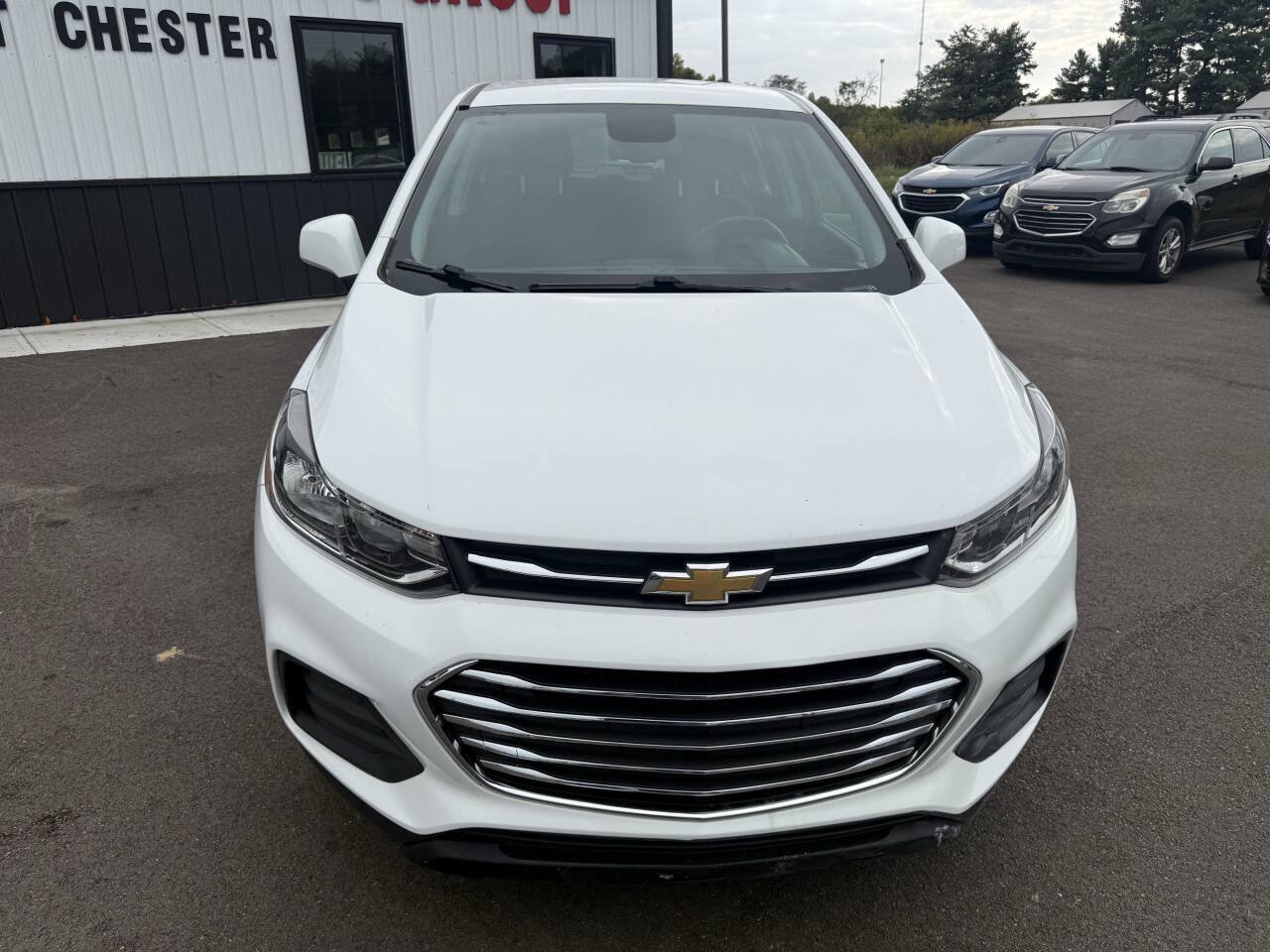 Used 2021 Chevrolet Trax LS AWD/4WD image 3
