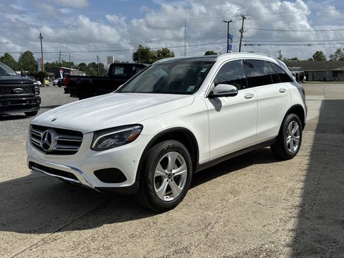 Used 2018 Mercedes-Benz GLC 300 image 3