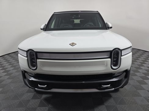 Used 2023 Rivian R1S Adventure AWD/4WD image 8