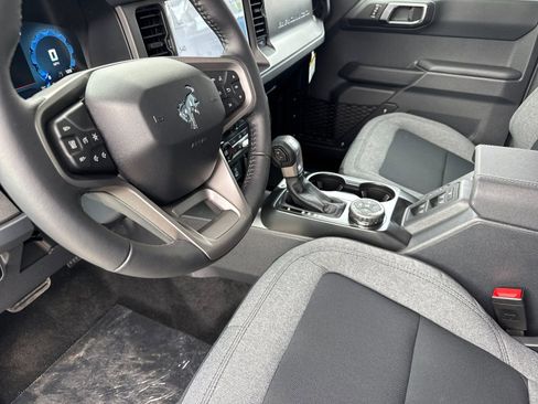 New 2025 Ford Bronco Big Bend image 9