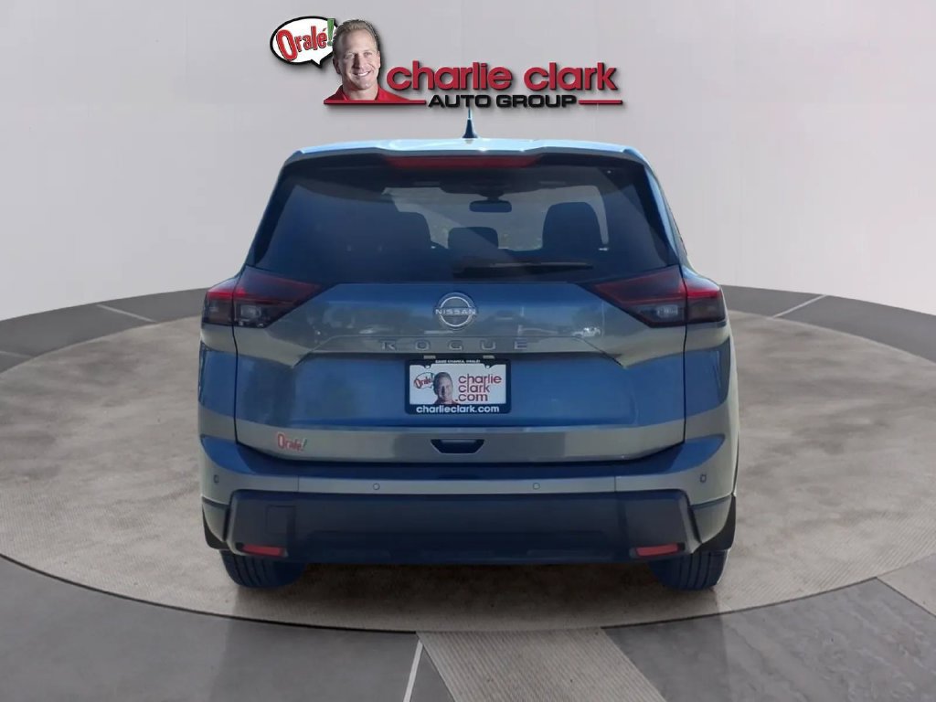 Certified 2025 Nissan Rogue S FWD image 4