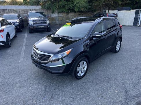 Used 2011 Kia Sportage LX w/ Convenience Pkg image 18
