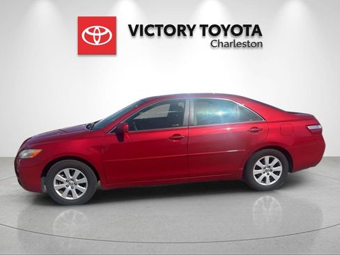 Used 2009 Toyota Camry XLE image 3