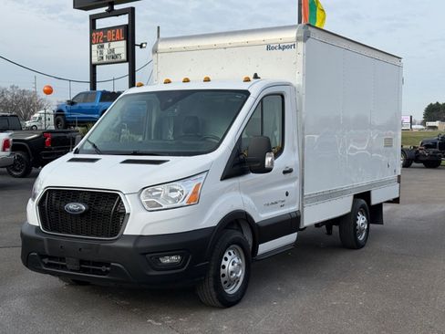 Used 2022 Ford Transit 350 T-350 AWD SRW 138 WB 9500 GVW w/ Exterior Upgrade Package image 4