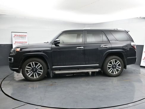 Used 2021 Toyota 4Runner Limited image 5