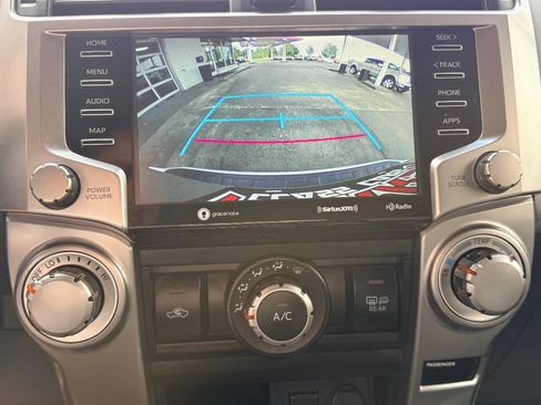 Used 2022 Toyota 4Runner SR5 Premium AWD/4WD image 27