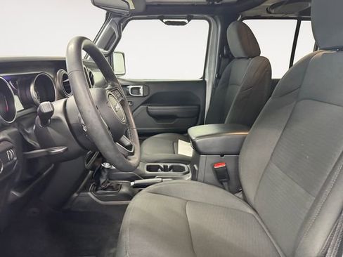 Used 2023 Jeep Wrangler Sport S image 7