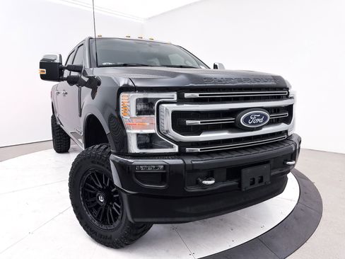 Used 2022 Ford F350 Platinum image 9